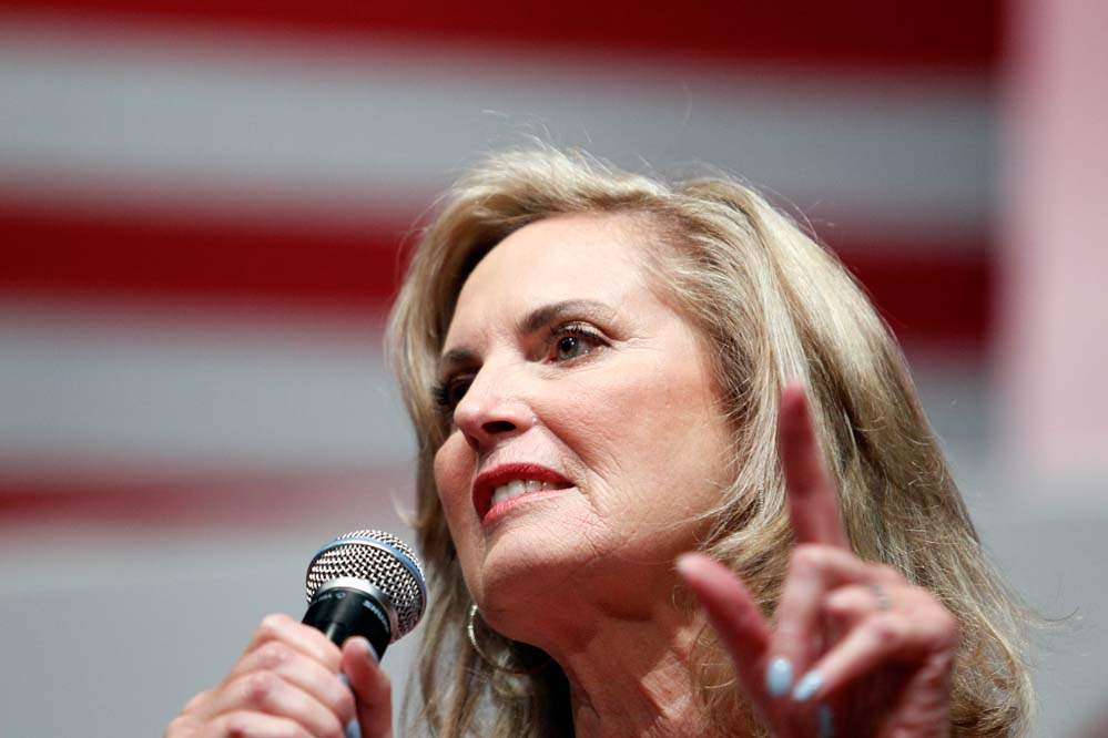 Ann-Romney-speaks-during-a-Women-for-Mitt-rally-at-the-Winebrenner