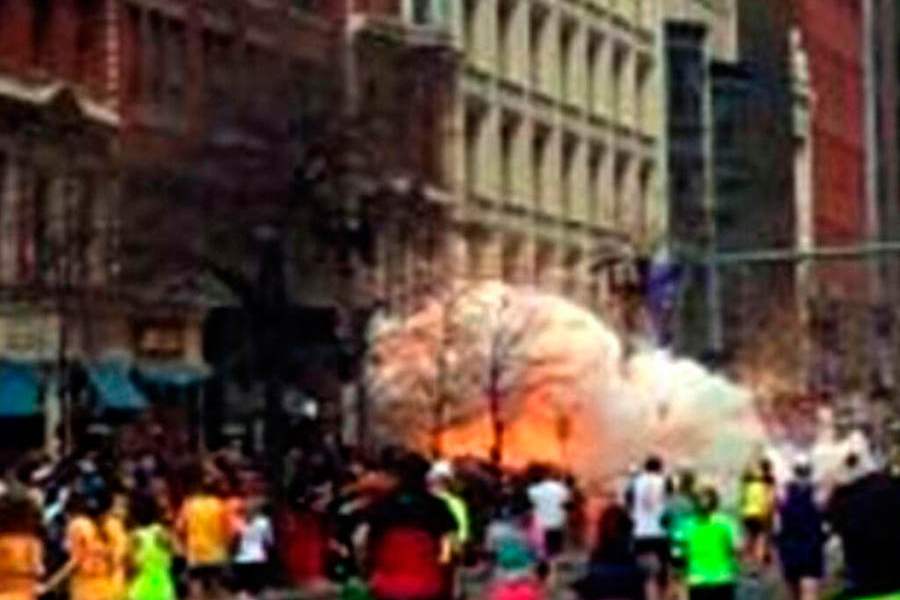 Boston-Marathon-Explosions-fireball