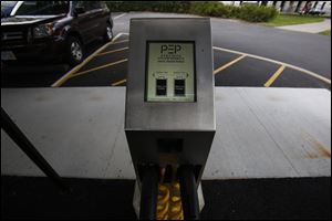 The Toledo Art Museum has installed charging stations for electric vehicles in the parking lot behind the museum. Though not yet fully operational, the installation has been completed.  THE BLADE/KATIE RAUSCH