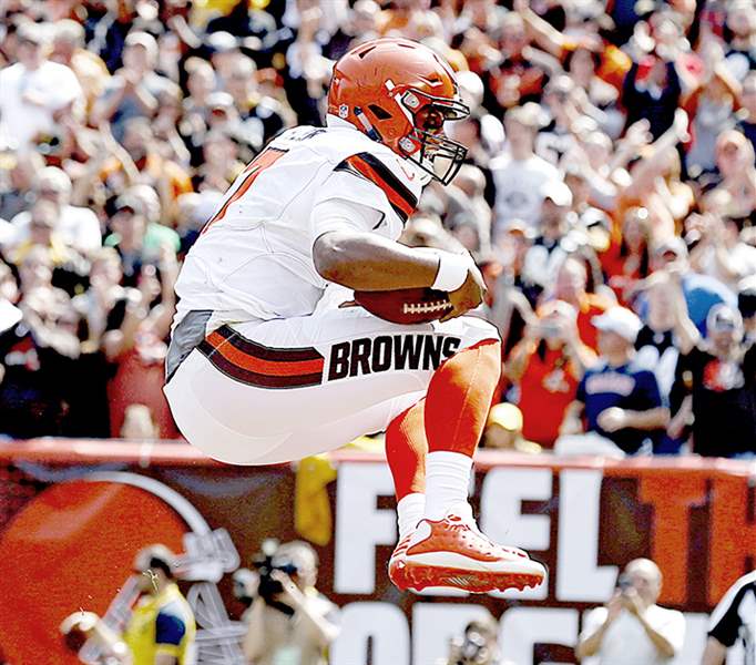 Steelers-Browns-Football-46