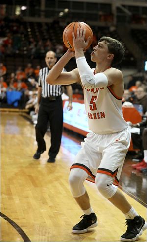 Dylan Frye and his Bowling Green teammates try to keep Akron winless in the MAC when they face the Zips Saturday.