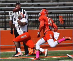 Cooper Lee punts during Bowling Green's spring football game in April. Lee, a transfer from Coffeyville Community College, has left the program.