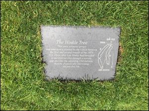 Hinkle Tree plaque on number 8 hole at the Inverness Club.