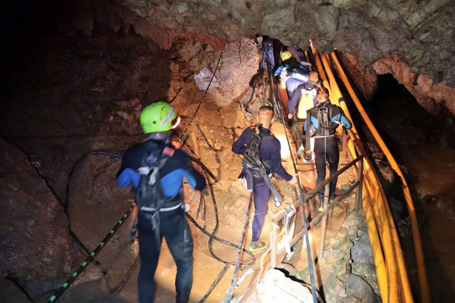 Thailand-Cave-Search-14-2