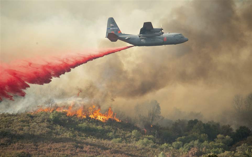 APTOPIX-California-Wildfires-2-2